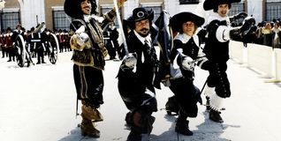 Ha-haa, ho-hoo: „Die drei Musiketiere“. Und D‘Artagnan.